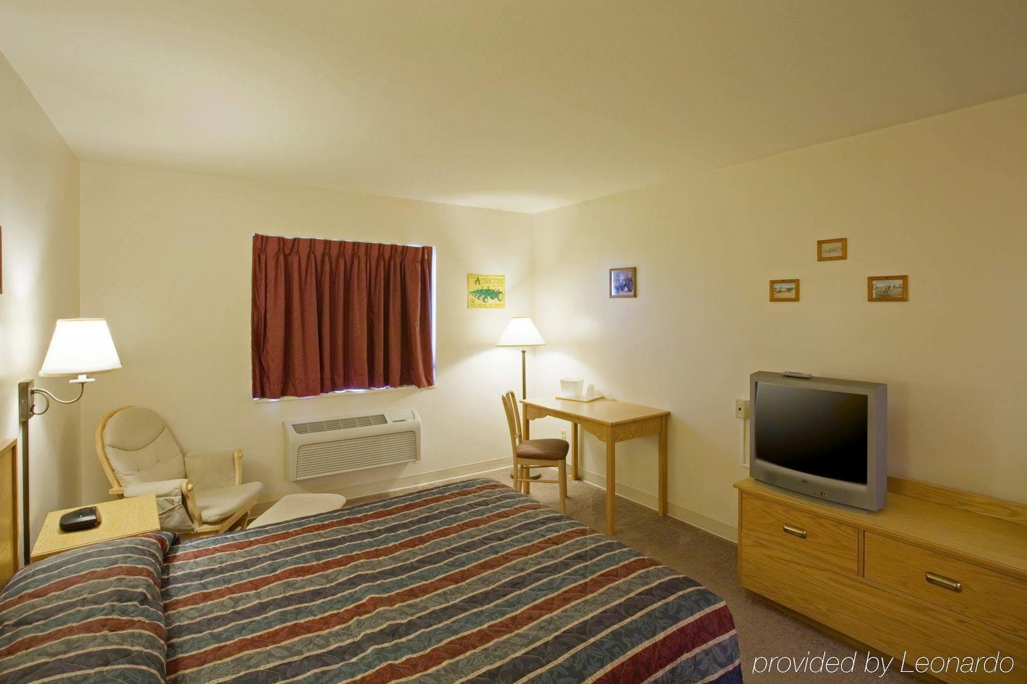 Simple Rewards Inn Shelbina Bilik gambar